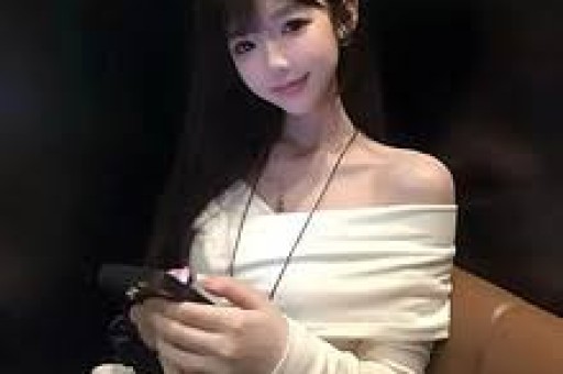 舞台之后的谎言风暴:南非新星Tyla被黑粉传“感染HIV”粉丝集体反击
